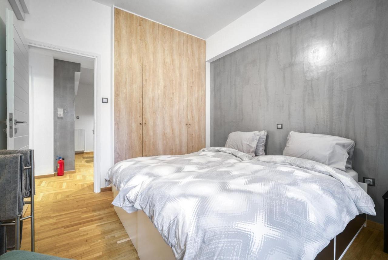 Delightful Stylish Two Bedroom Condo In Hip Area Of Central Atenas Exterior foto
